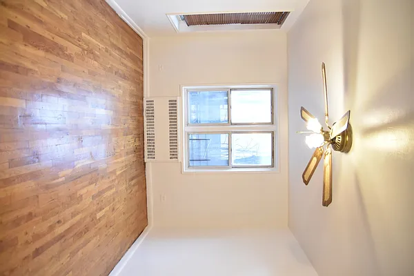 Rented by Giaps Realty Group LLC | media 17