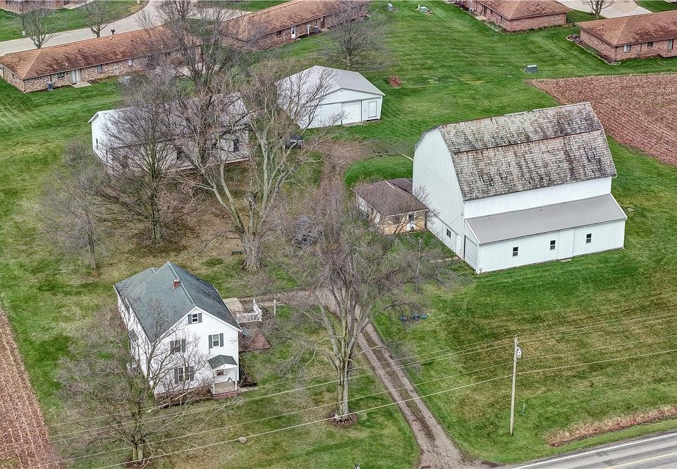1st image of 10852 Benner Rd