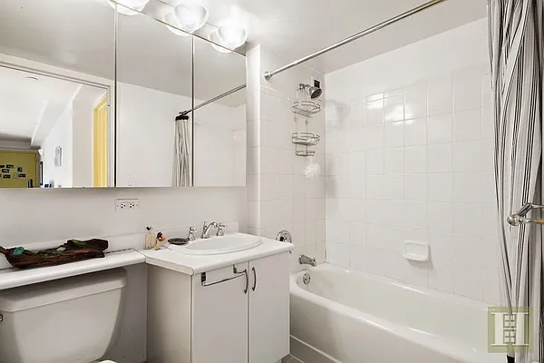 Rented by Halstead Real Estate | media 10