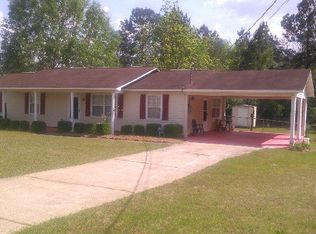 203 Racetrack Rd, Abbeville, AL 36310