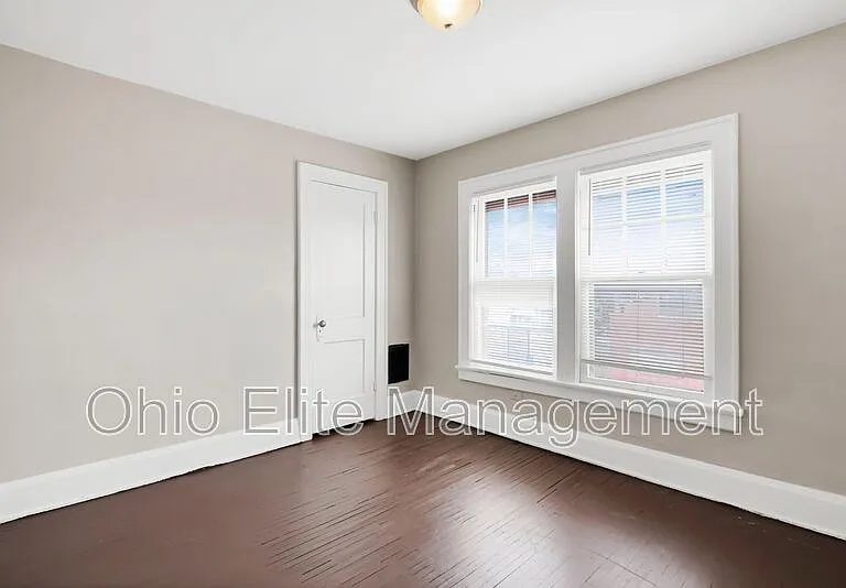 2709 Sullivant Ave — Photo 22