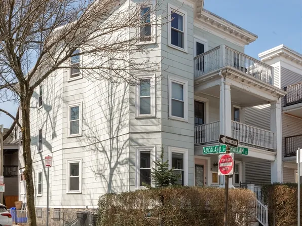 19 Hallam St #1, Dorchester, MA 02125