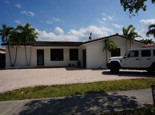 9220 SW 56th St, Miami, FL 33165