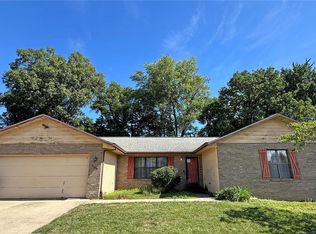 109 Meadowbruck Ln, Shiloh, IL 62221