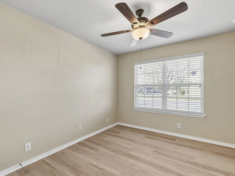 8810 Double Oak — Photo 20