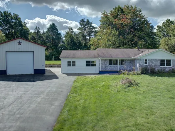 6190 Cole Rd, Orchard Park, NY 14127