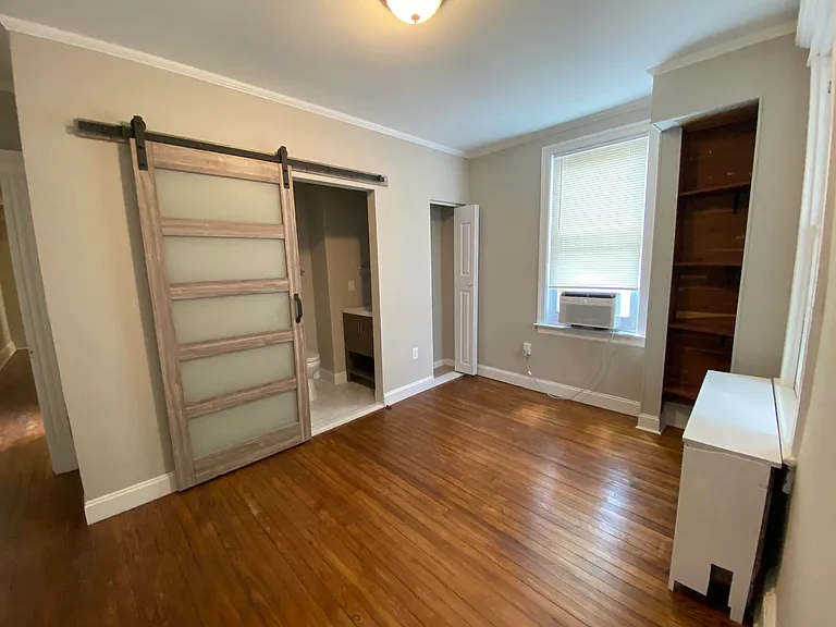 3000 Guilford Ave — Photo 11