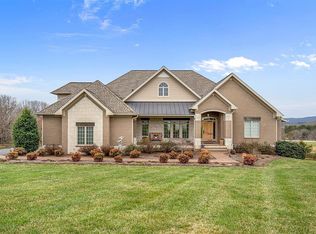 11 Nyle Ridge Rd, Wirtz, VA 24184