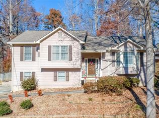 224 Johnstons Way, Dallas, GA 30132