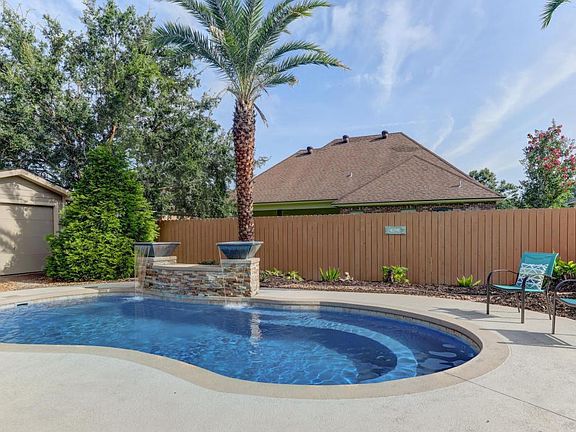 4th image of 104 Brookhollow Dr