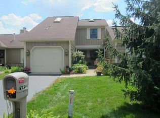 7452 Sylvan Ridge Rd, Indianapolis, IN 46240