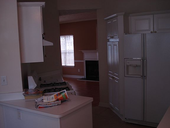 3rd image of 61 Hammock Pl SE #61