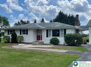 1445 Church Rd, Wind Gap, PA 18091