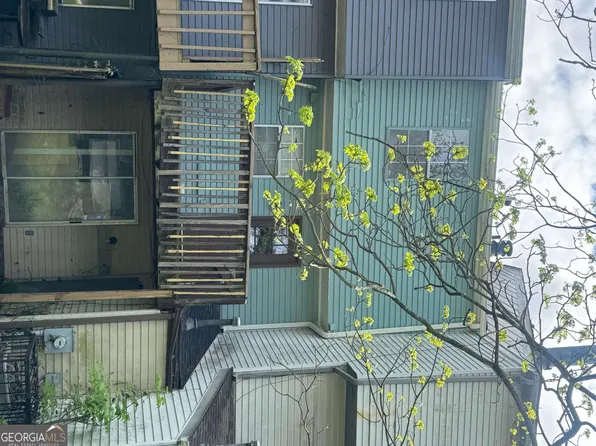 491 Prince Of Wales, Stone Mountain, GA 30083