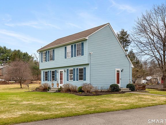 3rd image of 10 Paper Mill Road