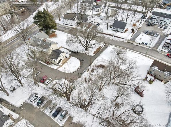 7 West Park, Willimantic, CT 06226