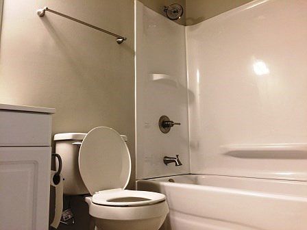 4th image of 3712 Beacon Hill Dr