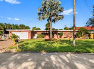 1044 Samar Rd, Cocoa Beach, FL 32931