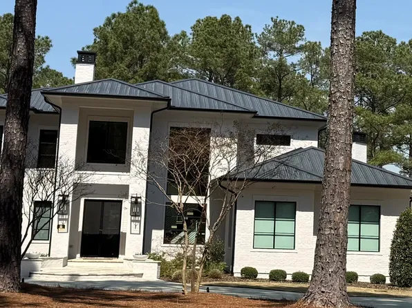 11 Elkton Drive, Pinehurst, NC 28374