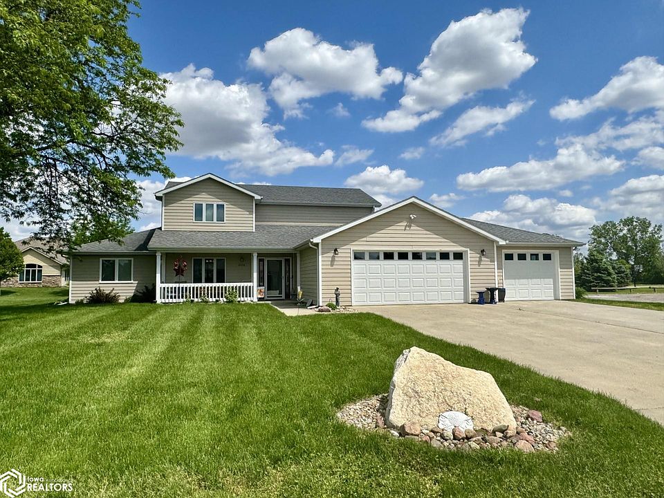 1st image of 2124 Ashwood Dr