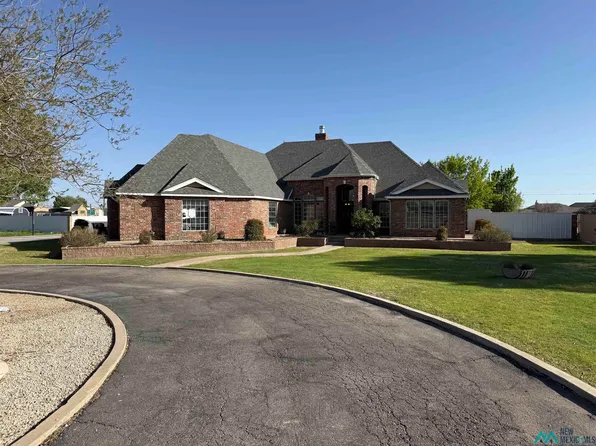 811 Painted Pony Ln, Artesia, NM 88210