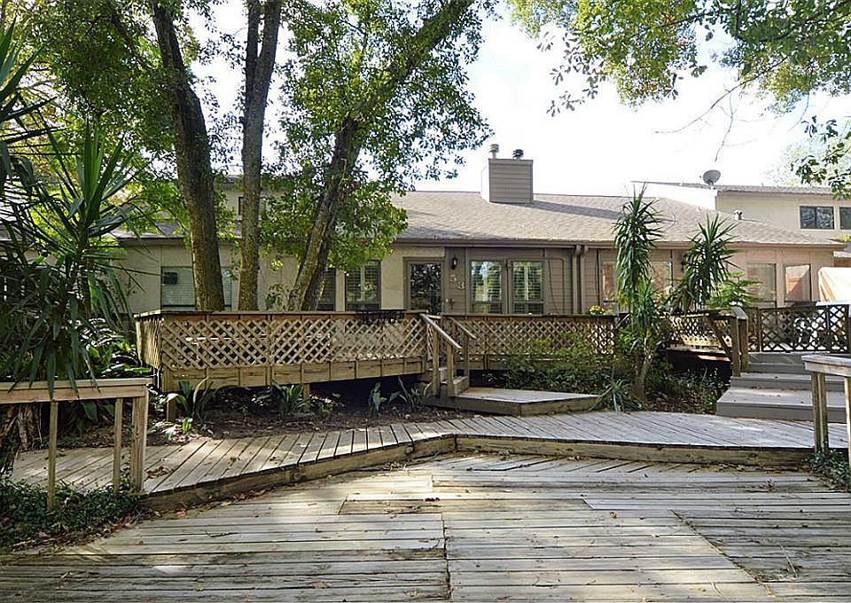 1st image of 53 Hideaway Dr