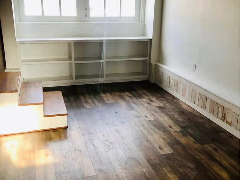 1203 E Jefferson St — Photo 1