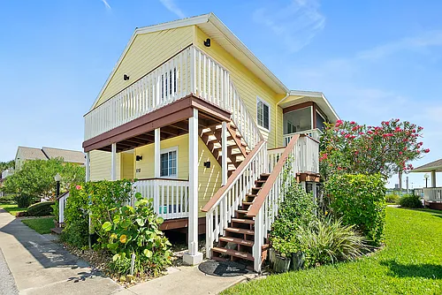 611 Ocean Marina Dr #611 Photo 1