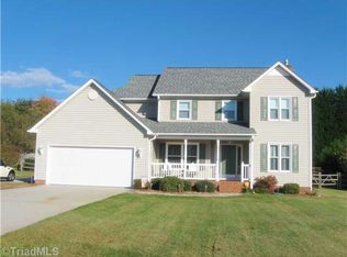 557 Adams Gate Rd, Winston Salem, NC 27107