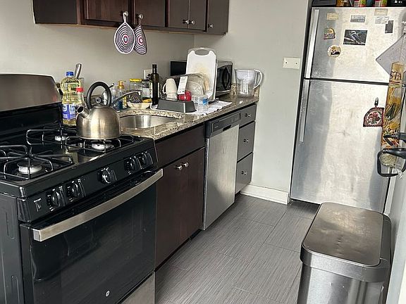 3rd image of 1508 W Fargo Ave #1504-2S
