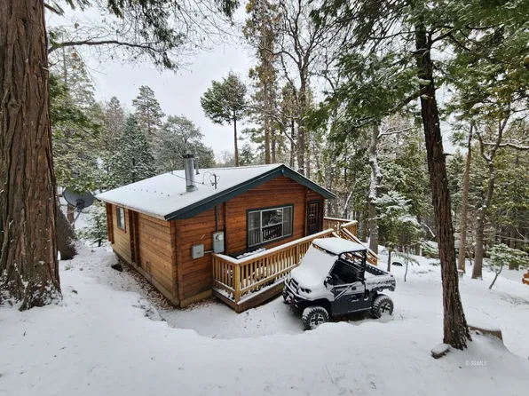 10820 Elm Dr, Wofford Heights, CA 93285