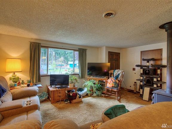 4th image of 8338 Daycrest Dr SE