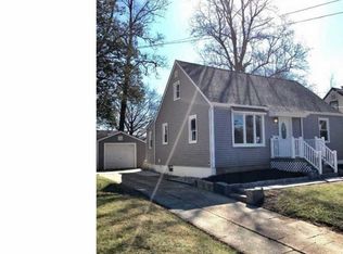 944 Lenton Ave, Barrington, NJ 08007