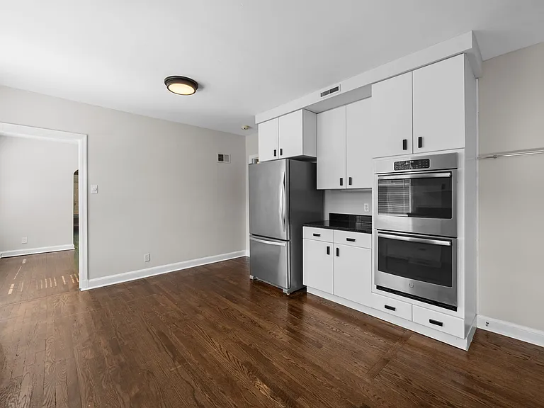 7535 Oxford Dr #2 — Photo 11