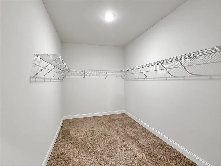 5100 Hillington Way — Photo 17