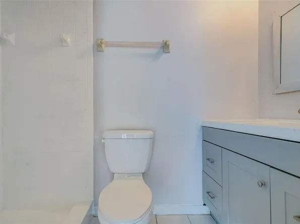 6262 142nd Ave N Unit 203, Clearwater, FL 33760