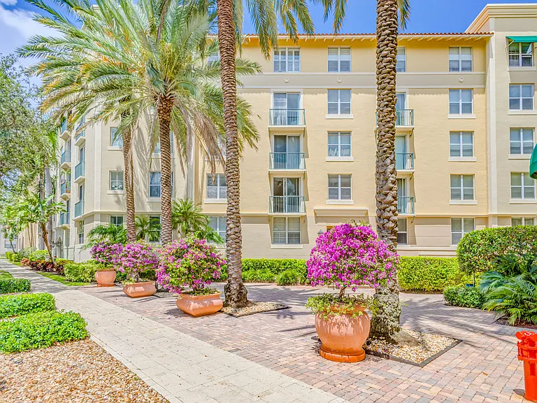 630 Sapodilla Ave #112 — Photo 51
