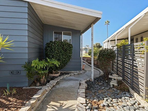 3rd image of 7019 San Carlos St #73