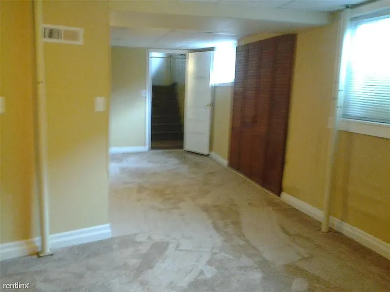 1537 Fulton St E — Photo 8