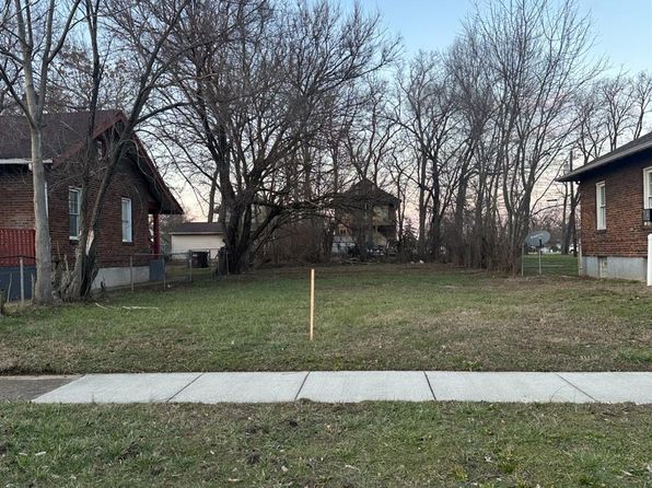 825 16th Ave, Middletown, OH 45044