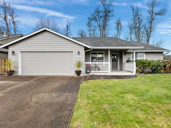 1329 Tasa Creek Dr, Creswell, OR 97426
