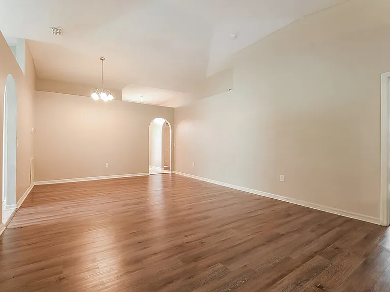5051 Preserve Blvd — Photo 4