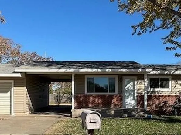 521 Crestwood Ln, Liberal, KS 67901