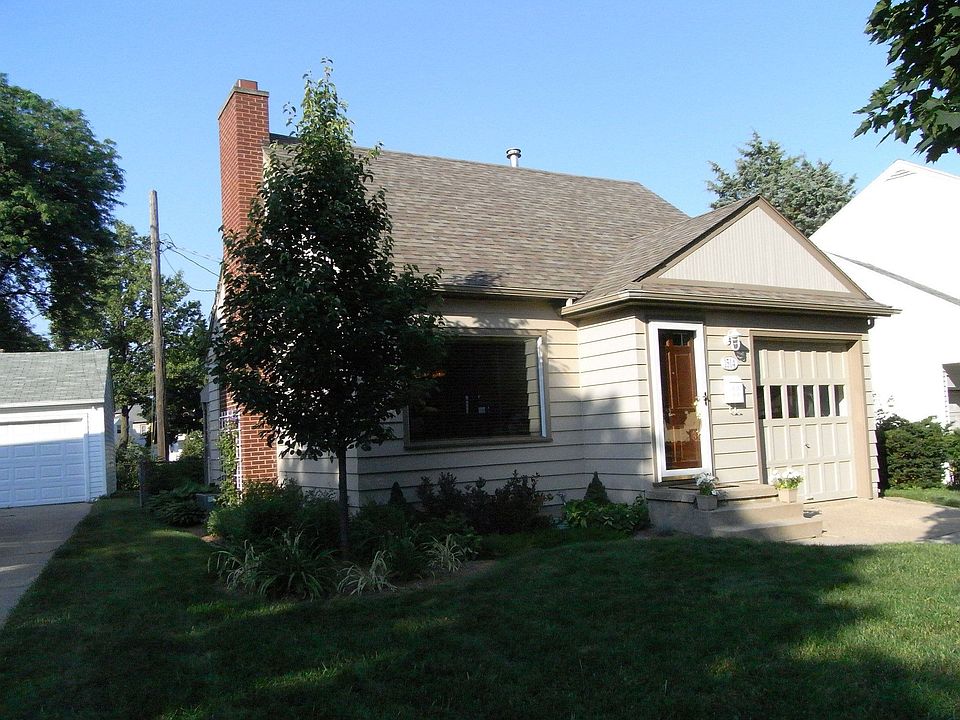 1514 West Ionia