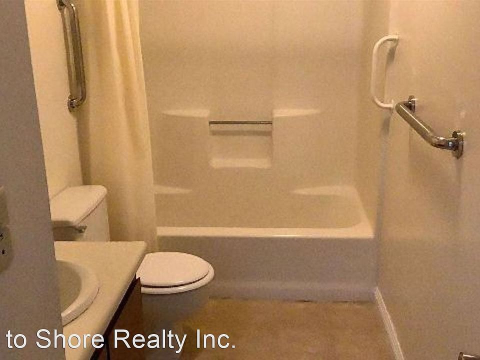 2nd image of 1774 Lower Main St #8