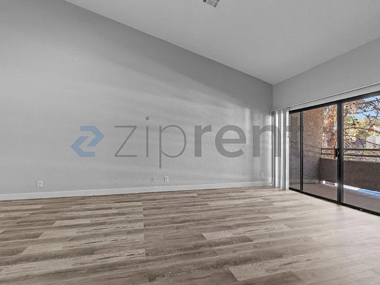 5056 S Rainbow Blvd #203 — Photo 4