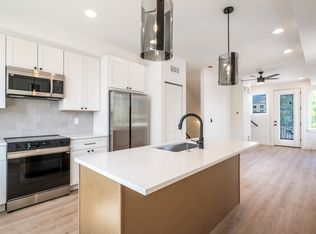 2160 S Bellaire St, Denver, CO 80222