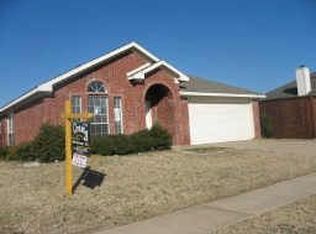 8713 Lake Springs Trl, Hurst, TX 76053
