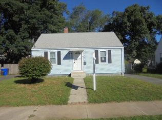 36 Parkin St, Springfield, MA 01104