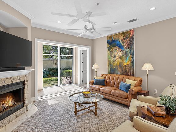 2nd image of 95101 Amalfi Dr Unit 2A